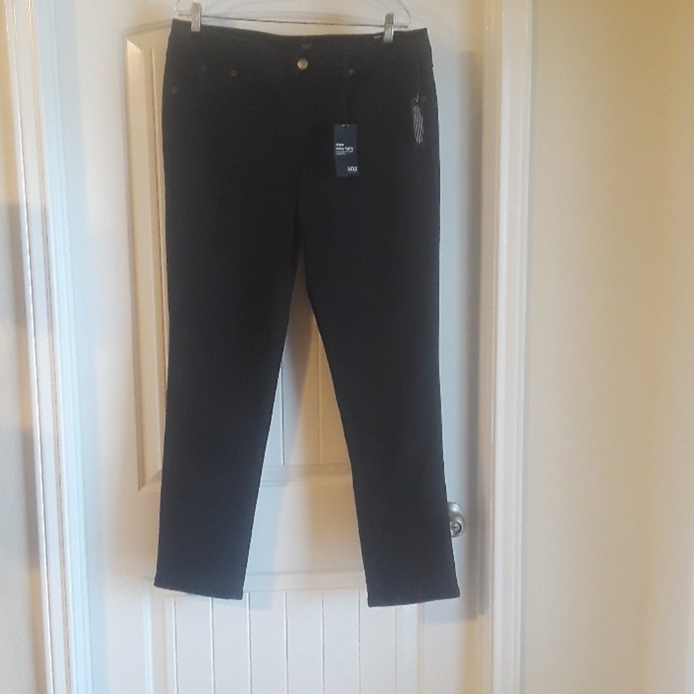 Black Denim Skinny Legging